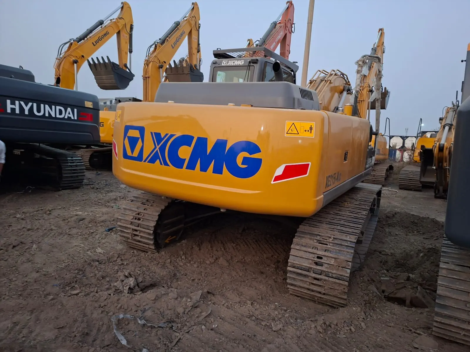 XE215i-K LC thumbnail 2